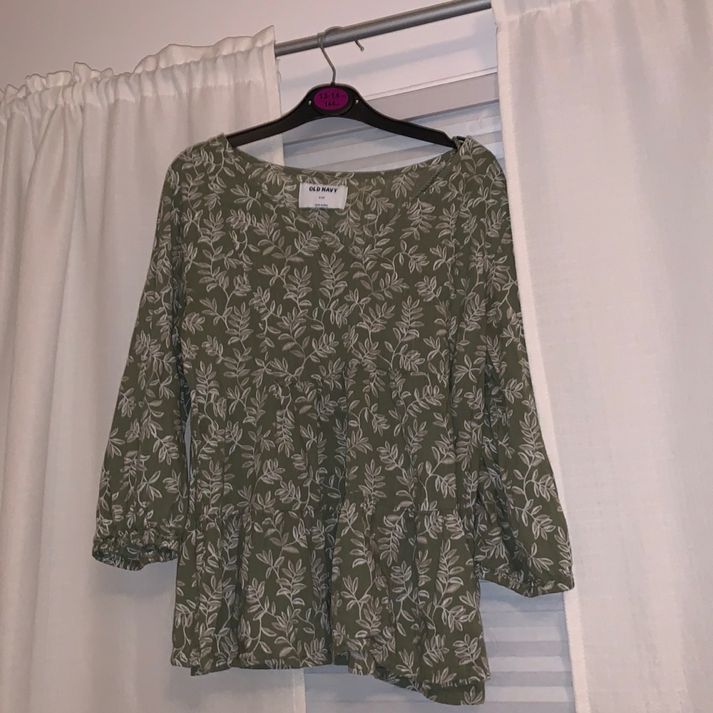 Green blouse